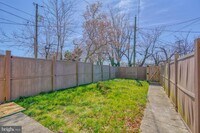 1915 E 29th St photo'