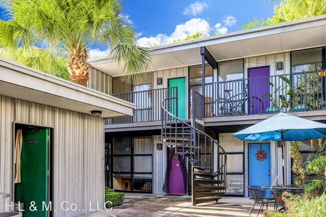 1901 Whitney St in Houston, TX - Building Photo - Building Photo