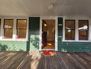 3265 NE Alberta St in Portland, OR - Foto de edificio - Building Photo