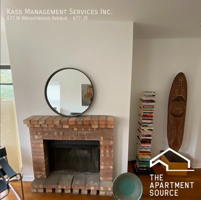 673 W Wrightwood Ave, Unit 3E in Chicago, IL - Foto de edificio - Building Photo