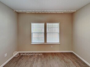 2486 Laylas Wy in Jacksonville, FL - Building Photo - Building Photo