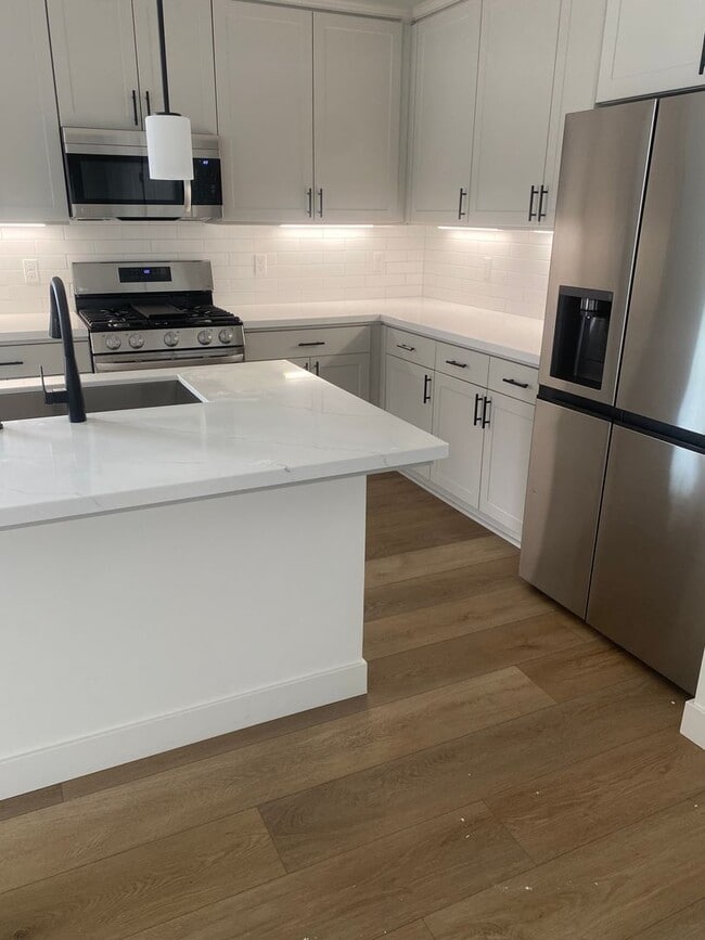 1138 Tiburon Way in San Luis Obispo, CA - Building Photo - Building Photo