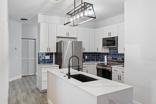 property at 113 Lighthouse Cir