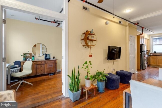 1341 Lombard St in Philadelphia, PA - Building Photo - Building Photo