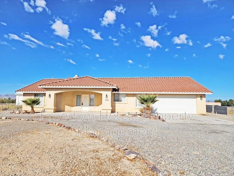 3680 Ravine Ave in Pahrump, NV - Building Photo