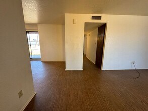 1154 Jasper Ave in Bullhead City, AZ - Building Photo - Building Photo