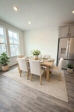 10165 Queens Wy in Manassas, VA - Building Photo - Building Photo