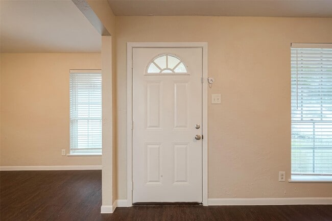 property at 1447 Willow Rock Rd