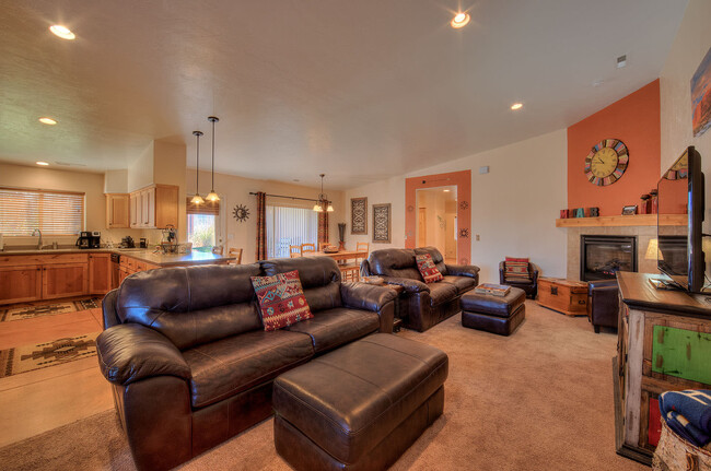3366 Oleander Ln in Moab, UT - Building Photo - Building Photo