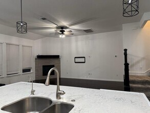 160 Venti Cove in Georgetown, TX - Foto de edificio - Building Photo