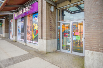 Vue on Manitoba in Vancouver, BC - Building Photo - Building Photo