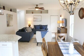 12582 Shoreline Dr, Unit 12582 in Wellington, FL - Building Photo - Building Photo