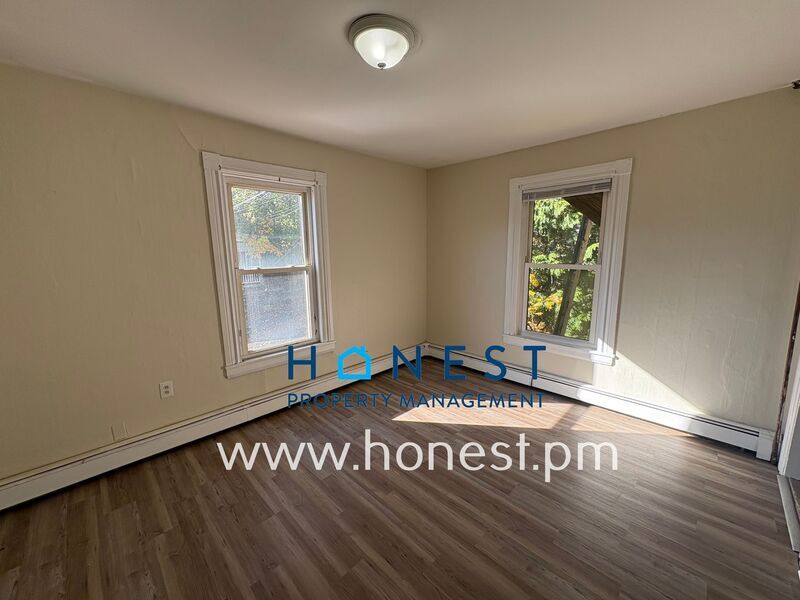 7 Drummond St in Auburn, ME - Foto de edificio