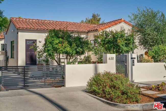 property at 630 N Alta Vista Blvd