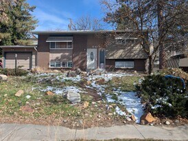 8475 S 1575 E in Sandy, UT - Building Photo