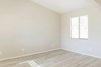 4215 S 104th Ln in Tolleson, AZ - Building Photo - Building Photo