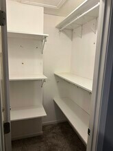 250 Parktrail Rd in Normal, IL - Building Photo - Building Photo