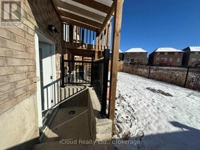 89 Longboat Run W in Brantford, ON - Building Photo - Building Photo