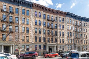1230 Boston Rd in Bronx, NY - Building Photo
