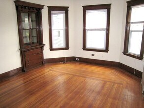 183 College Ave, Unit 1 in Somerville, MA - Building Photo - Building Photo