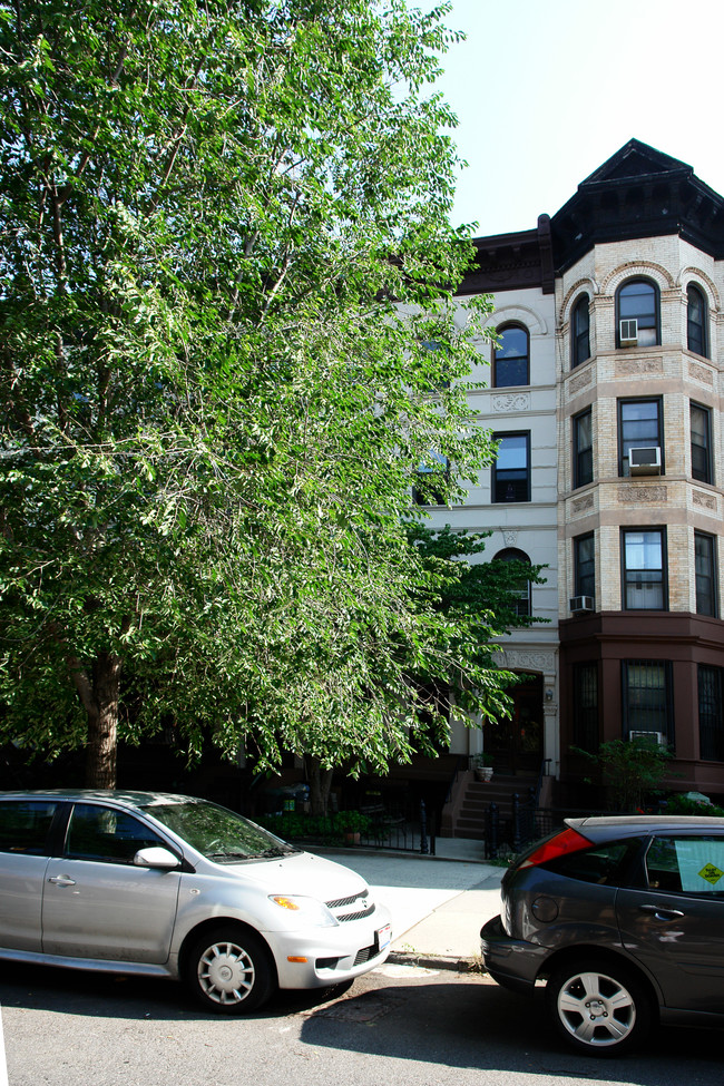 421 3rd St in Brooklyn, NY - Foto de edificio - Building Photo