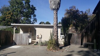 663 Rose Ave, Unit #4 in Pleasanton, CA - Building Photo