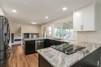 6385 S Pontiac Ct in Centennial, CO - Building Photo - Building Photo