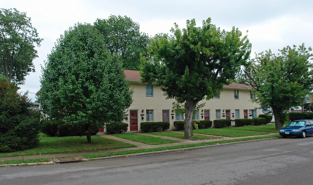 402-406 Bellaire Ave in Dayton, OH - Building Photo