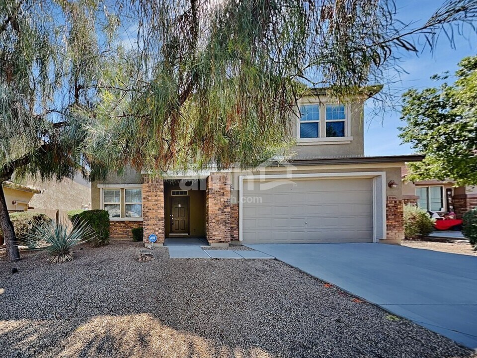 17385 W Lilac St in Goodyear, AZ - Building Photo