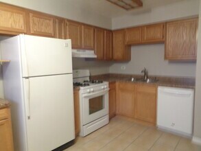 10611 Parkside Ave in Chicago Ridge, IL - Building Photo - Building Photo
