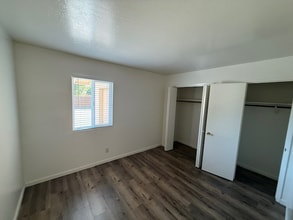 1230 W Sycamore St in Willows, CA - Foto de edificio - Building Photo