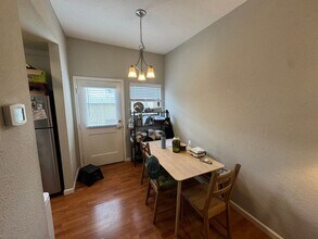 509 4th St in Davis, CA - Building Photo - Building Photo