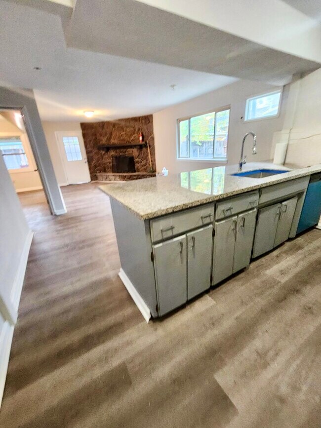 2840 Belden St in Sacramento, CA - Building Photo - Building Photo