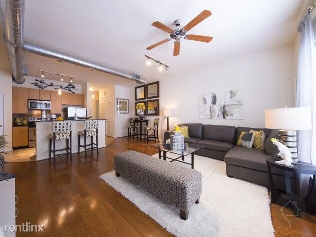 14300 Briar Forest Dr in Houston, TX - Building Photo