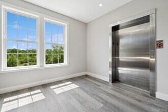 153 Greenwich Ave in Goshen, NY - Building Photo - Building Photo