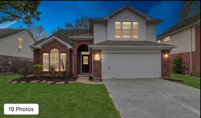 1122 Augusta Dr in Richmond, TX - Building Photo - Building Photo