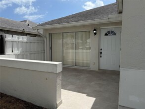 20781 SW 103rd Ct in Cutler Bay, FL - Building Photo - Building Photo