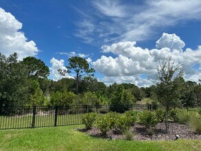 2072 Midnight Pearl Dr in Sarasota, FL - Building Photo - Building Photo