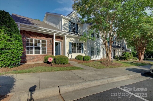 property at 2587 Brackley Pl NW