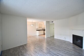 11225 Huston St, Unit 301 in Los Angeles, CA - Building Photo - Building Photo
