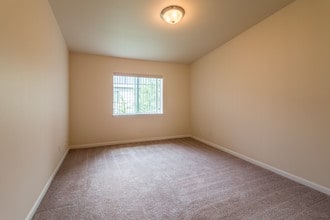 Admirals Cove in Anchorage, AK - Building Photo - Interior Photo