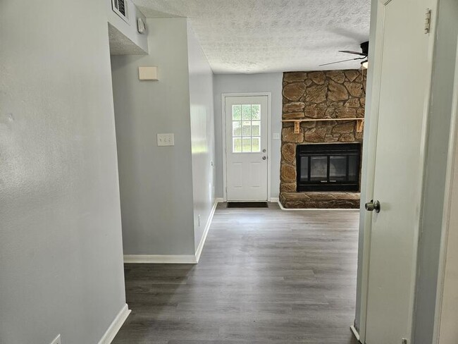 1911 Wordsworth Dr in Fayetteville, NC - Building Photo - Building Photo
