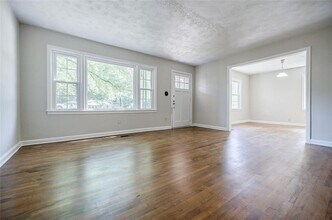 1716 Beacon Hill Blvd NE in Atlanta, GA - Building Photo - Building Photo