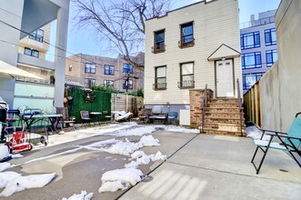 228 Withers St in Brooklyn, NY - Building Photo - Building Photo