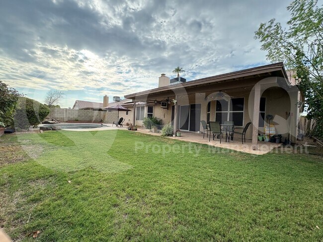 4361 E Muriel Dr in Phoenix, AZ - Building Photo - Building Photo