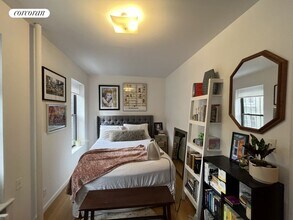 536 E 82nd St in New York, NY - Building Photo - Building Photo
