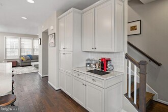 1310 Jackson St in Baltimore, MD - Building Photo - Building Photo