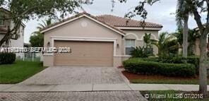 1101 Tupelo Way in Weston, FL - Building Photo
