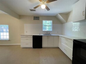 911 Cove Trail in Little Elm, TX - Building Photo - Building Photo