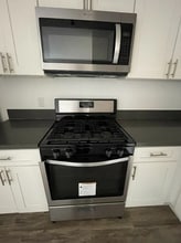 Dream Lofts in Glendale, CA - Building Photo - Interior Photo